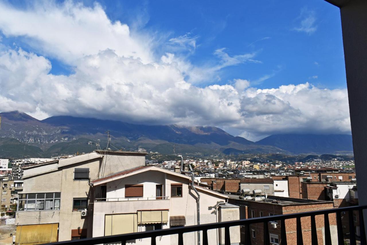 Vibrant Apartment Tiran Dış mekan fotoğraf